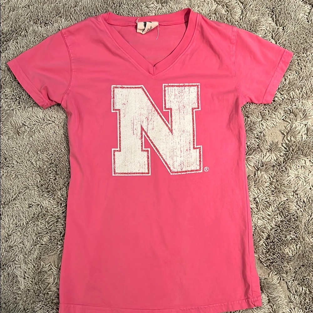 Gently Used Pink V-Neck Nebraska Cornhusker T-Shirt